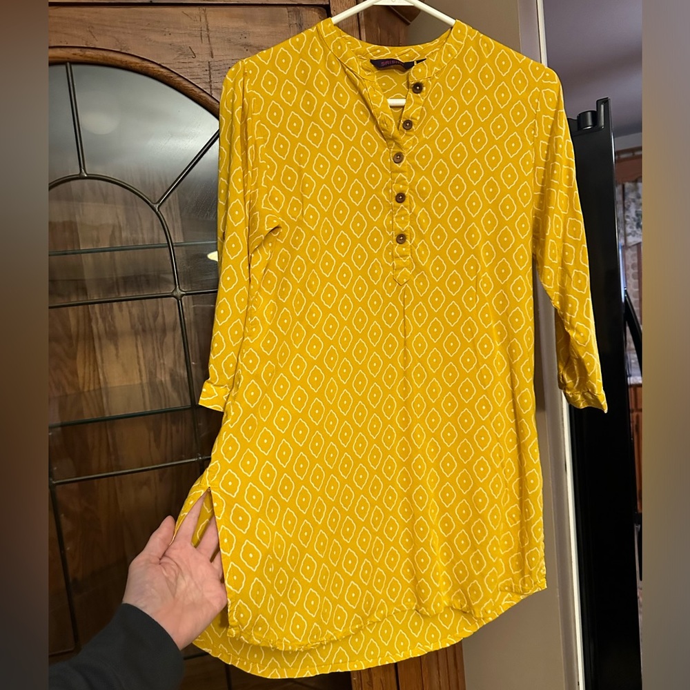Medium Tunic Top. Indian. MUST BE BUNDLED (T)
